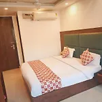 Hotel Z Black Plaza Near Igi Airport Delhi